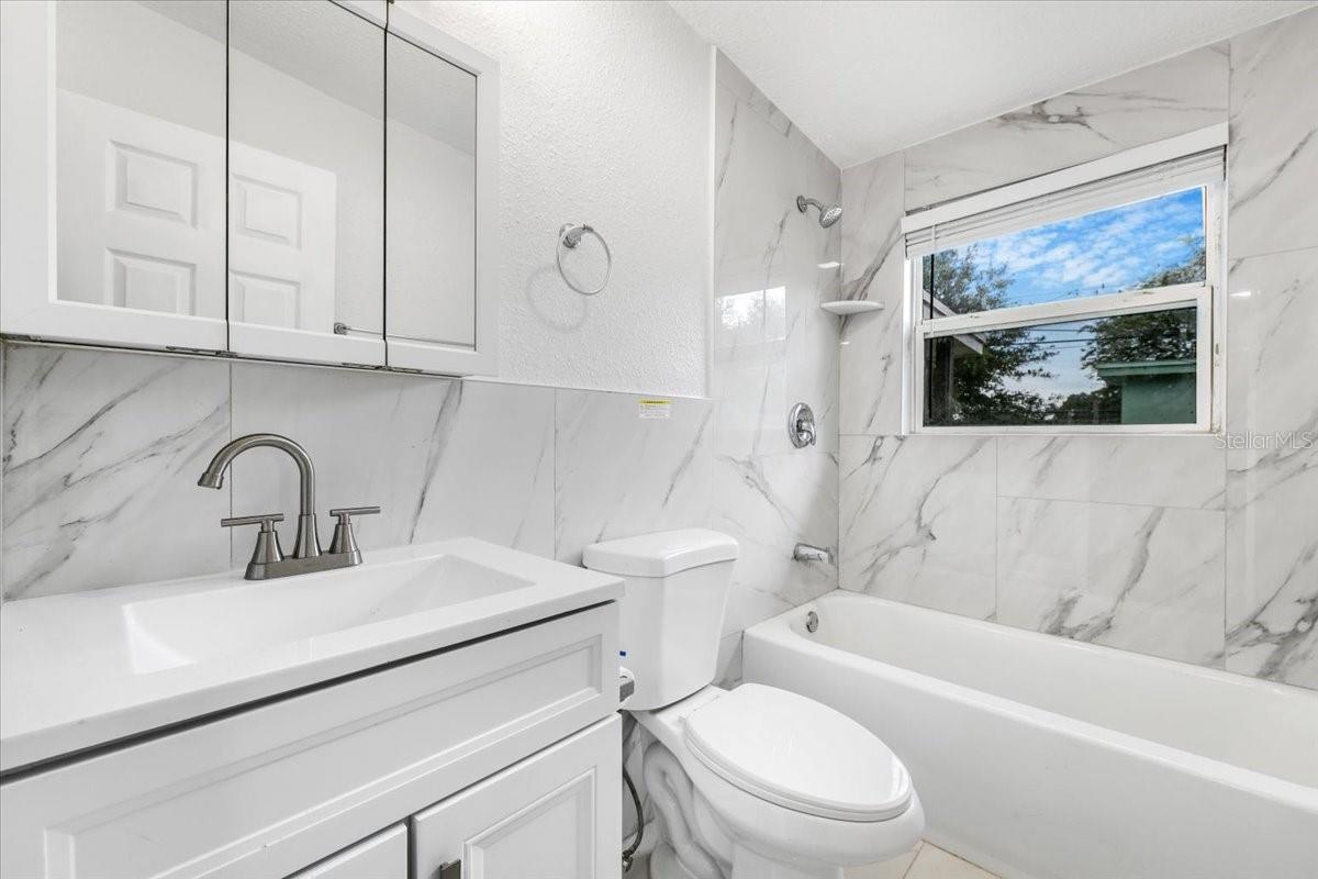 Image 11 of 23 For 2110 Alemanda Drive