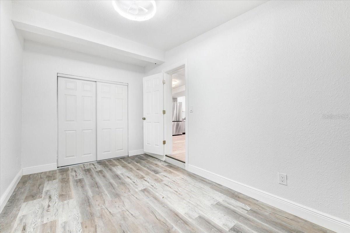 Image 13 of 23 For 2110 Alemanda Drive