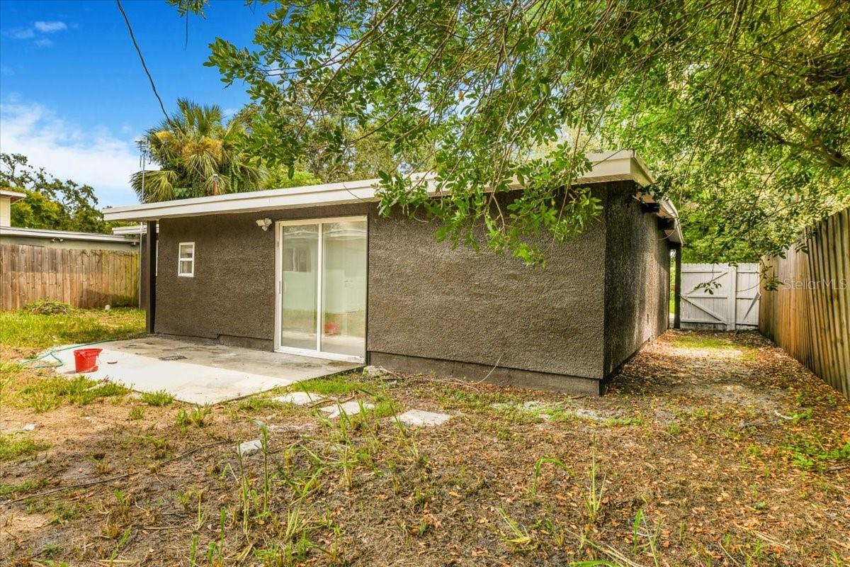 Image 19 of 23 For 2110 Alemanda Drive
