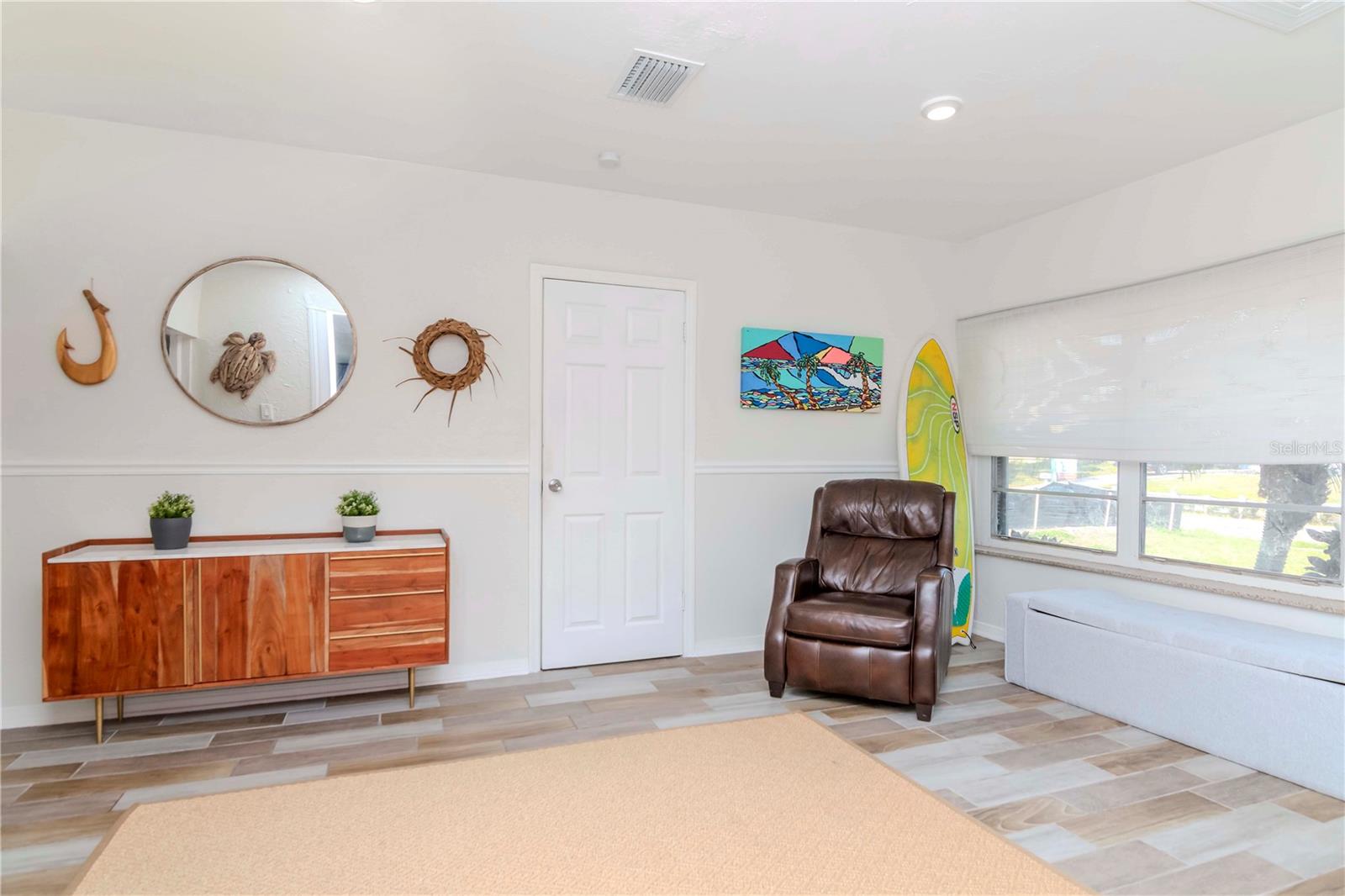 Image 11 of 27 For 1528 River Shore Way