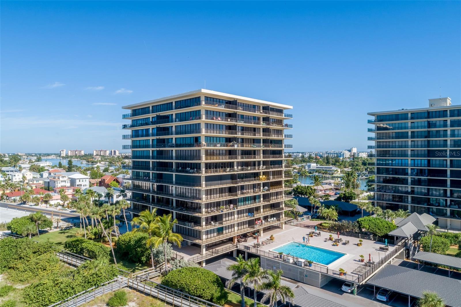Image 2 of 37 For 7650 Bayshore Drive 606