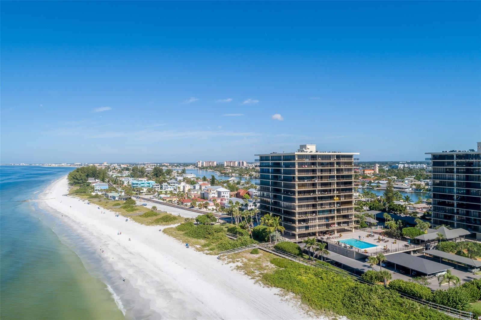 Image 36 of 37 For 7650 Bayshore Drive 606