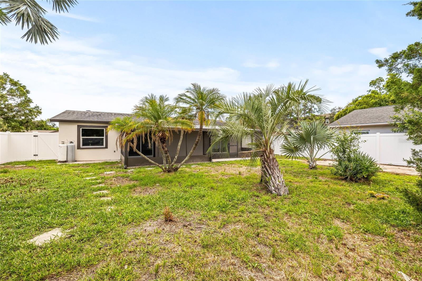 Image 42 of 49 For 6567 West Shore Circle