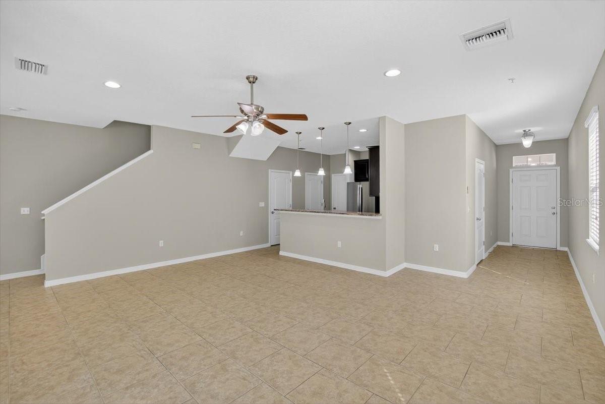 Image 15 of 68 For 8632 Miramar Terrace Circle