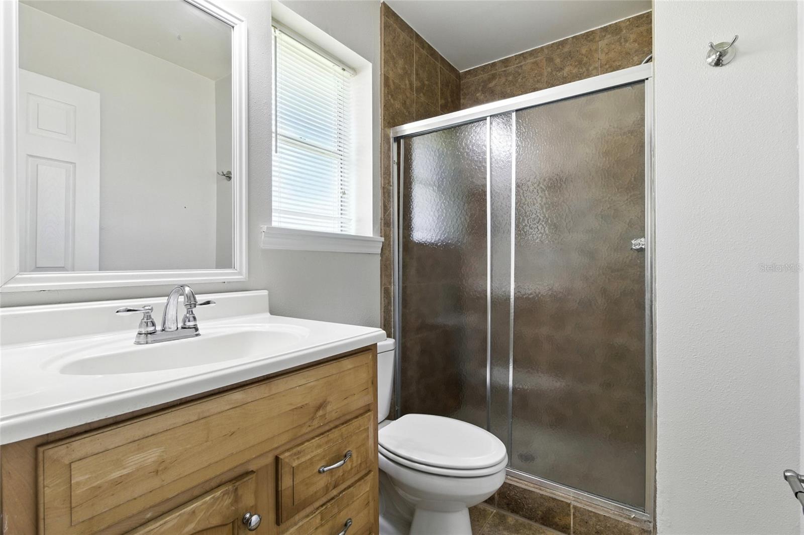 Image 11 of 33 For 3378 Cloverplace Drive 3378
