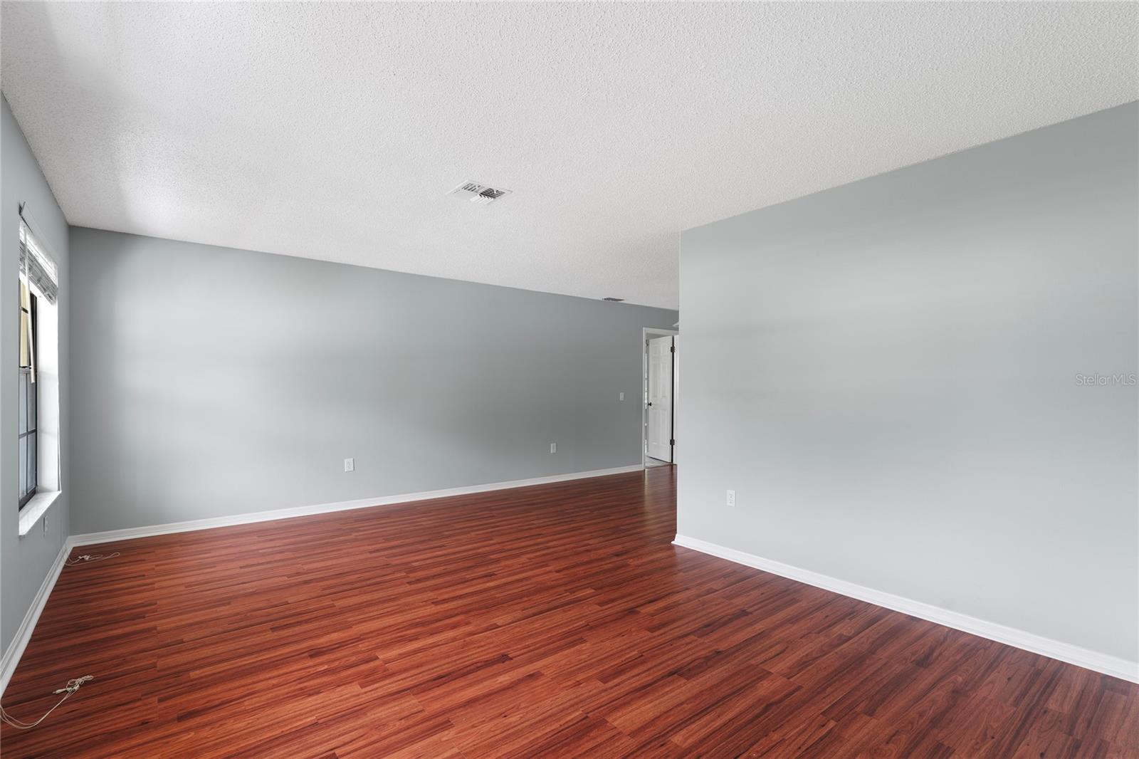 Image 20 of 71 For 8107 Greenside Lane