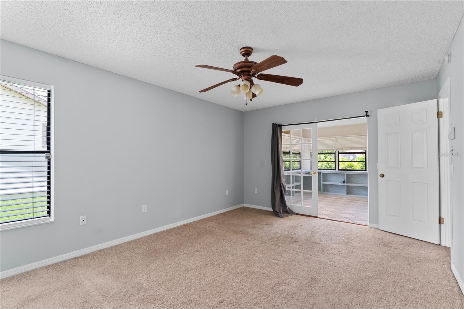 Image 38 of 71 For 8107 Greenside Lane