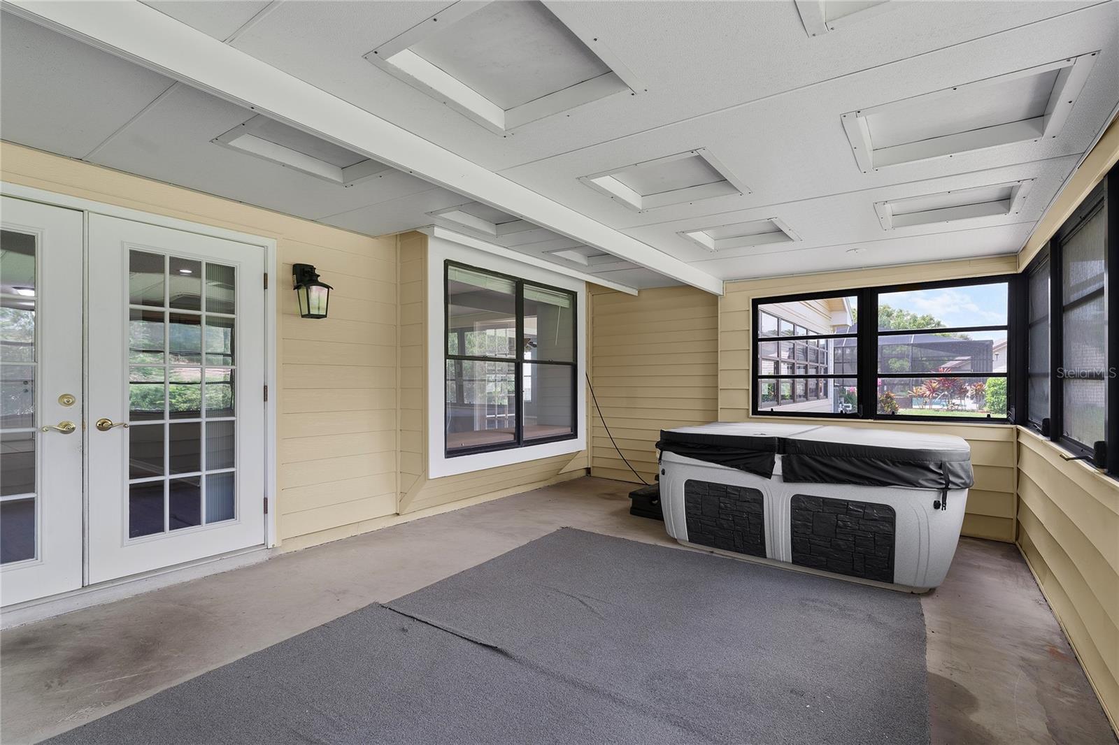 Image 44 of 71 For 8107 Greenside Lane