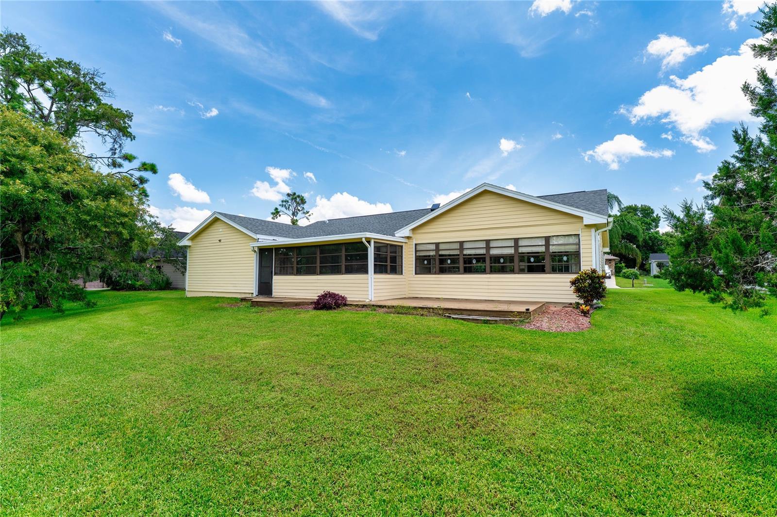Image 50 of 71 For 8107 Greenside Lane