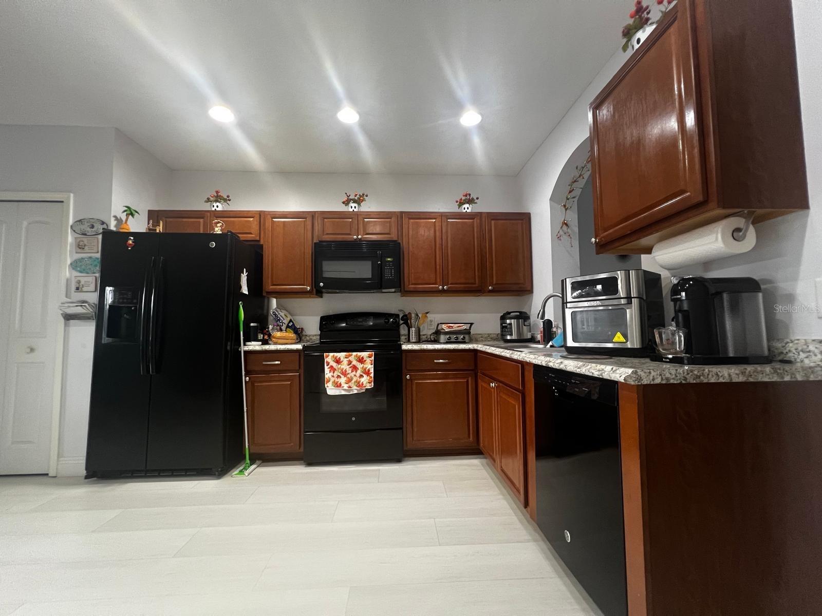 Image 6 of 14 For 12210 Foxmoor Peak Drive