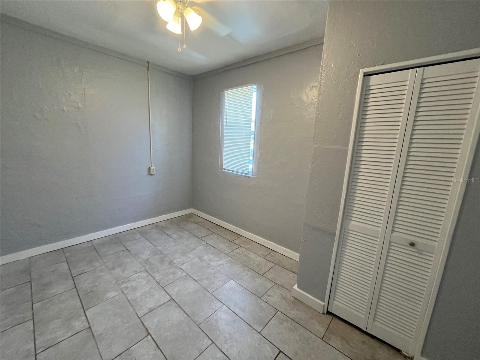 Image 6 of 7 For 715 10th Street