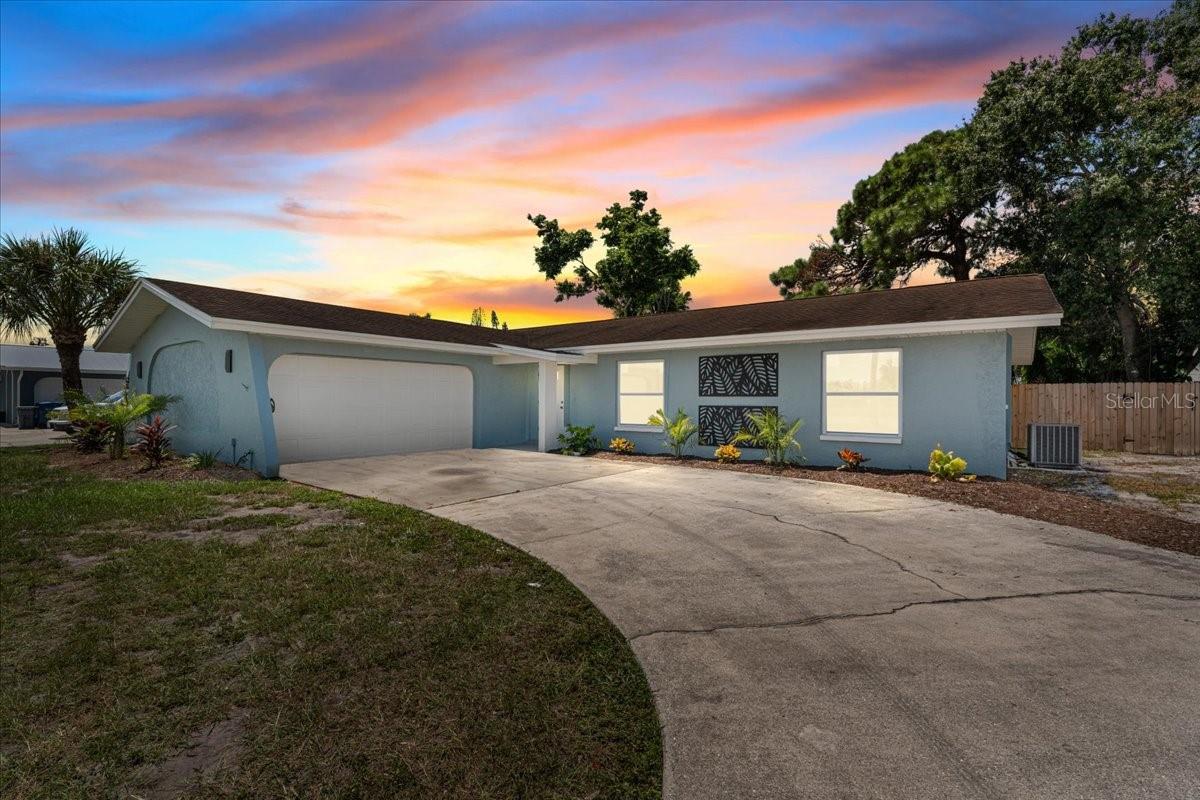 Details for 928 59th Street W, BRADENTON, FL 34209