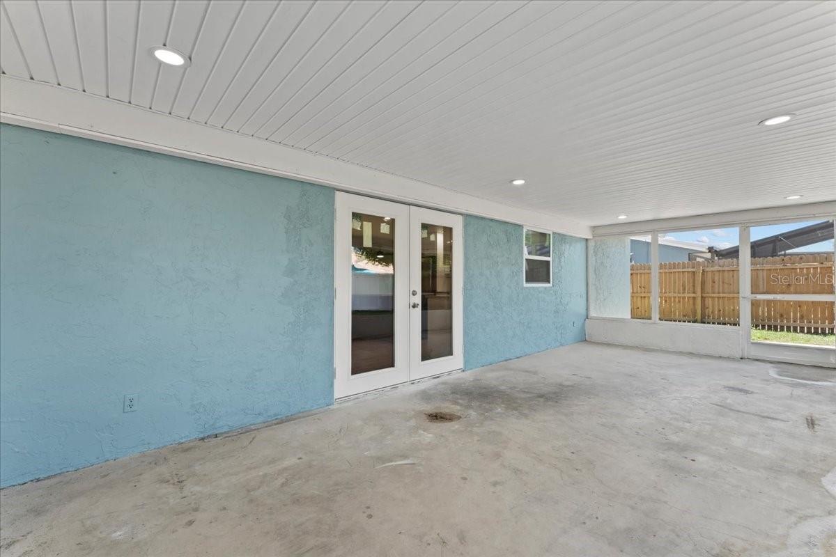 Image 28 of 37 For 928 59th Street W