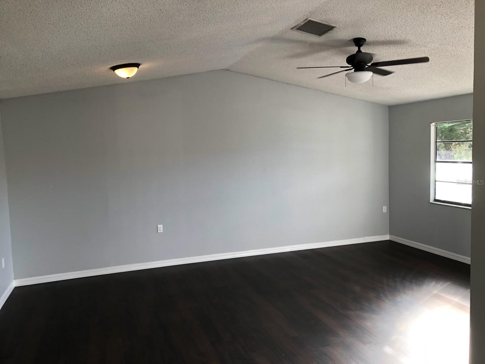 Image 8 of 35 For 8124 Cormel Street