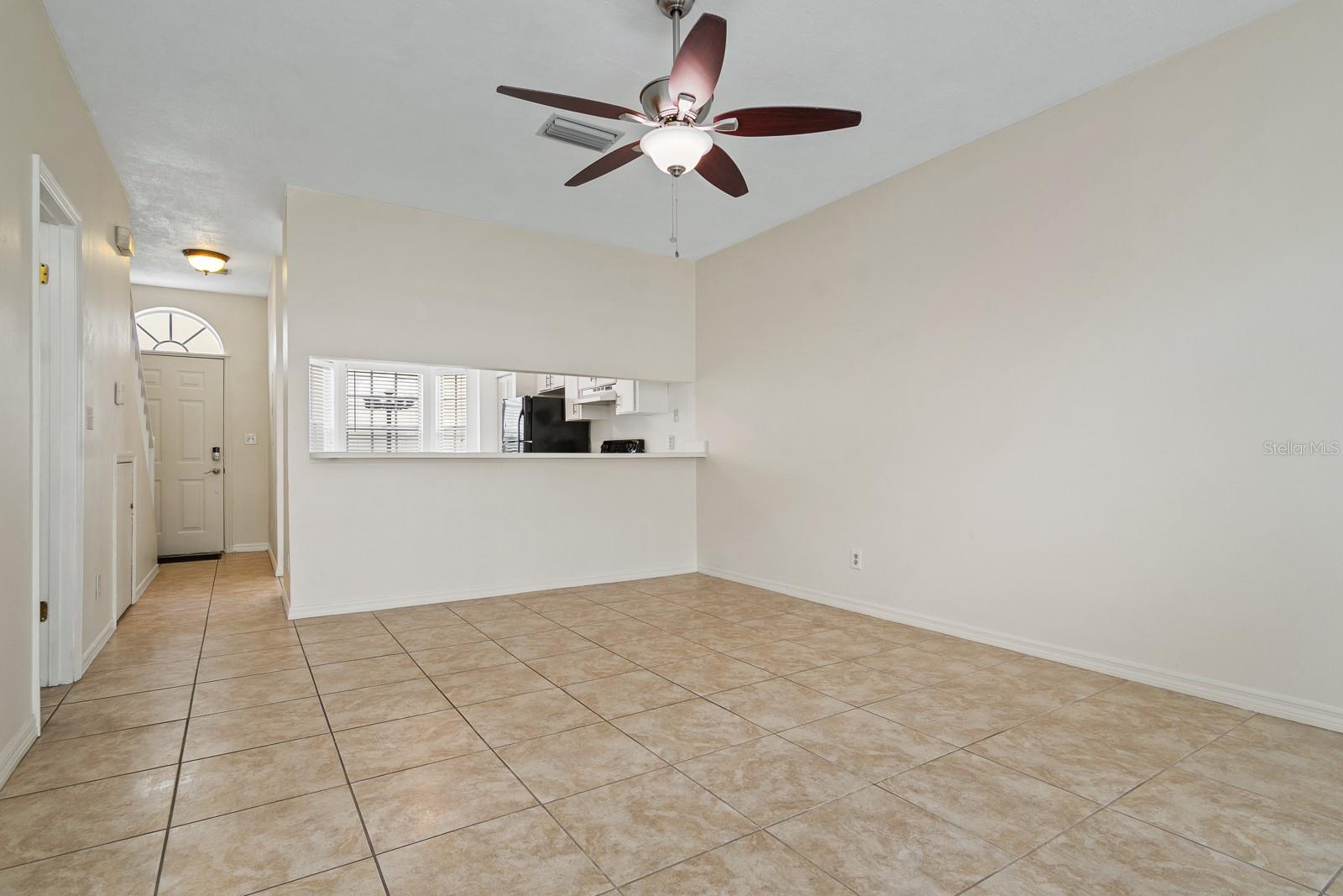 Image 15 of 36 For 2802 Cleveland Street L
