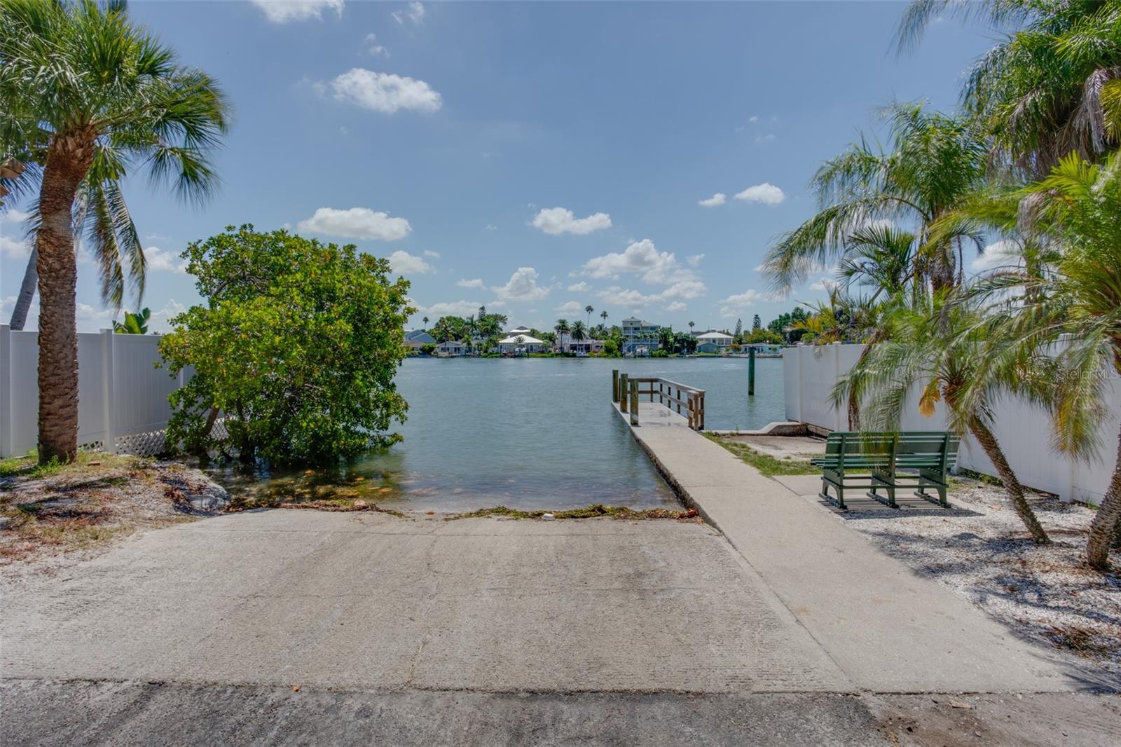 Image 18 of 23 For 1401 Gulf Boulevard 10