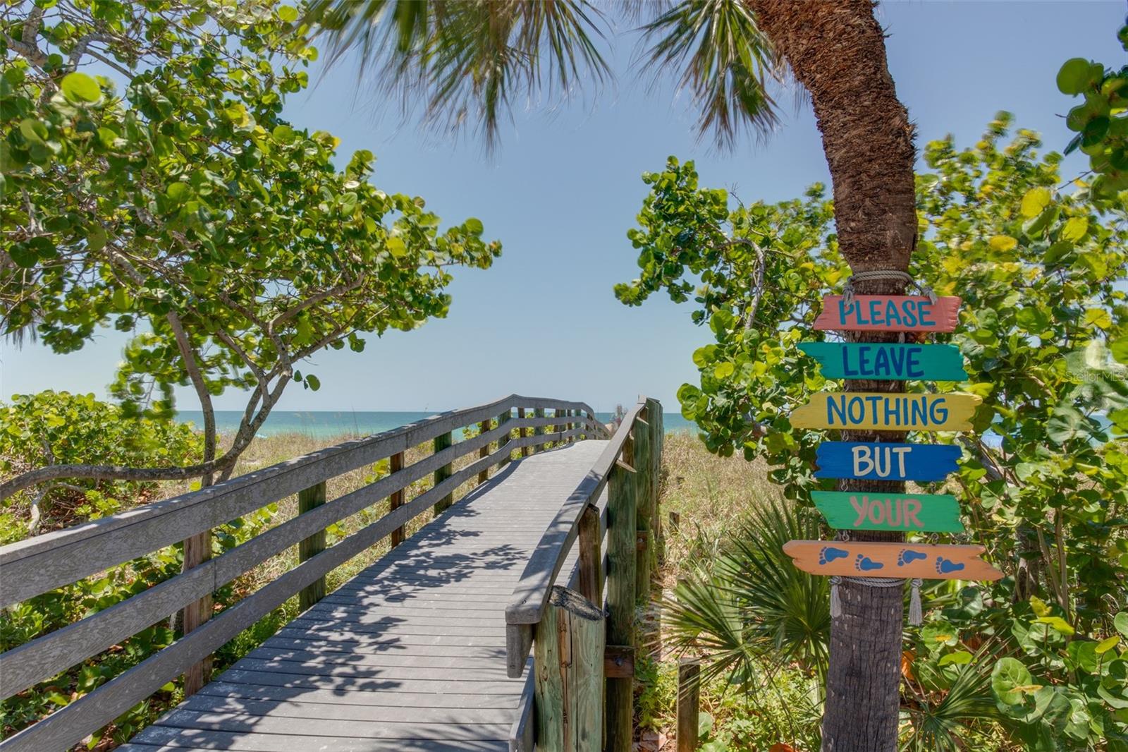 Image 21 of 23 For 1401 Gulf Boulevard 10