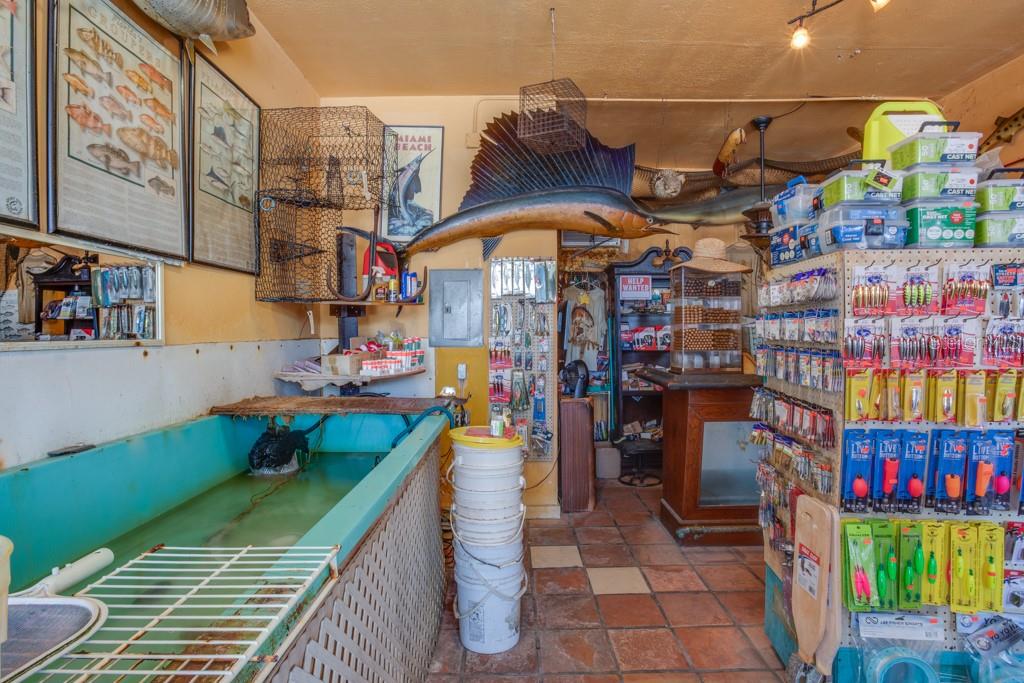 Image 5 of 23 For 1401 Gulf Boulevard 10