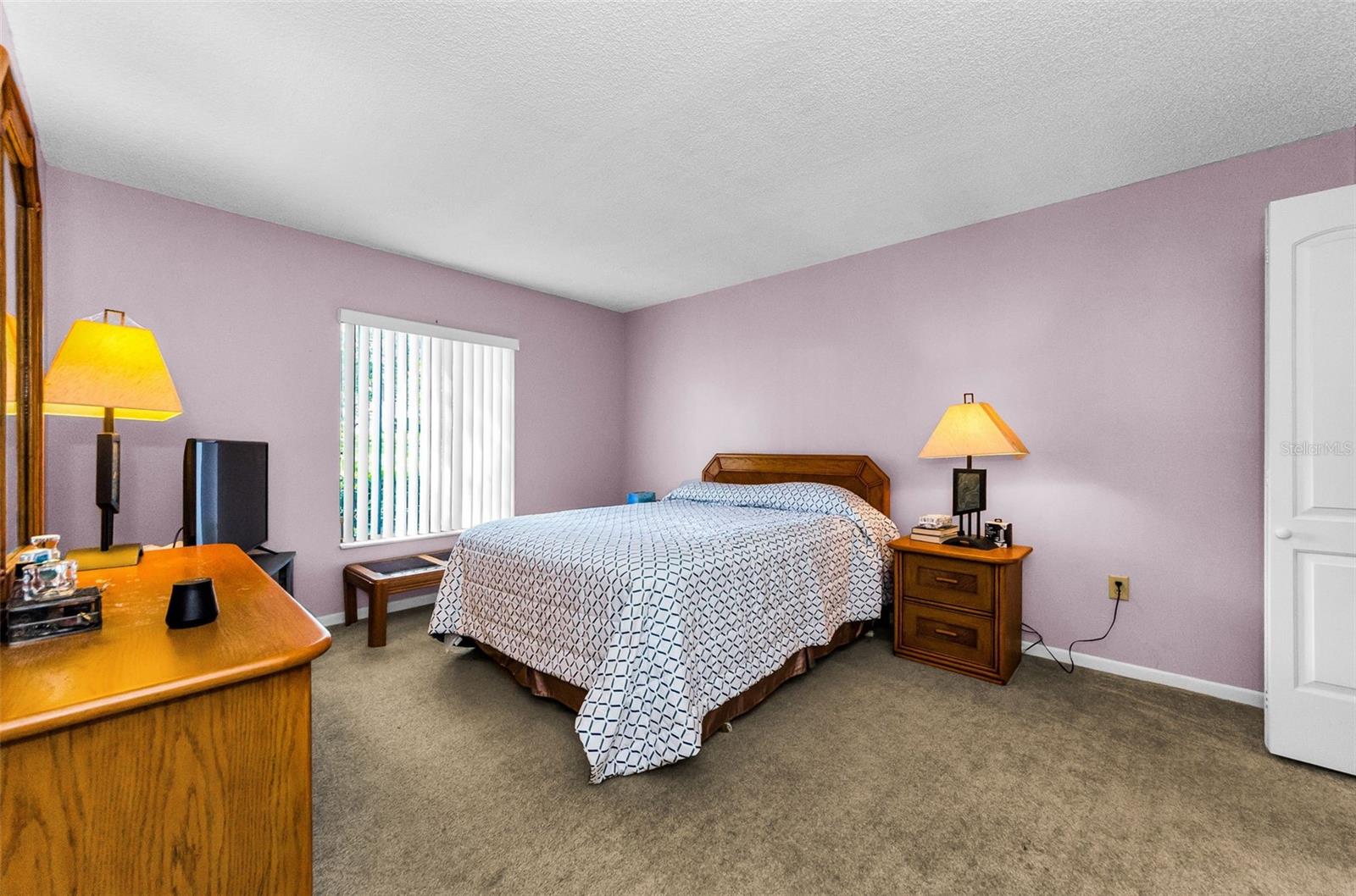 Image 11 of 31 For 2575 Pine Ridge Way S E1