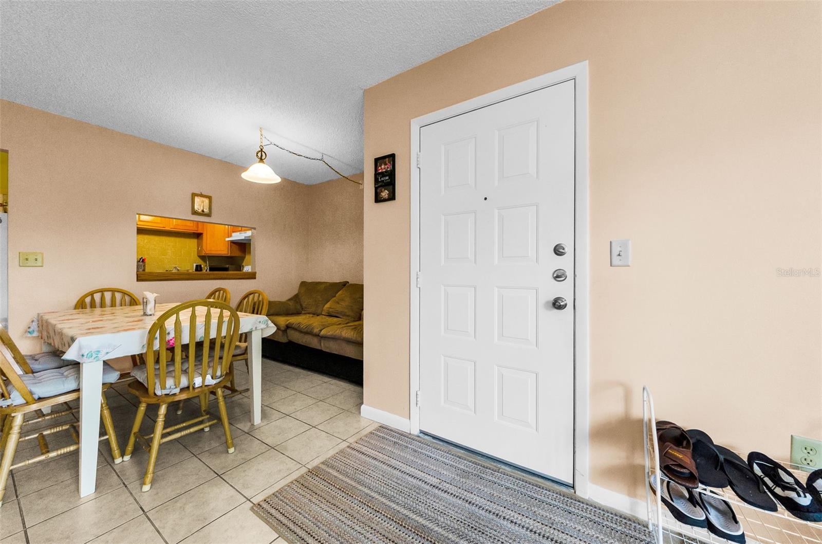 Image 3 of 31 For 2575 Pine Ridge Way S E1