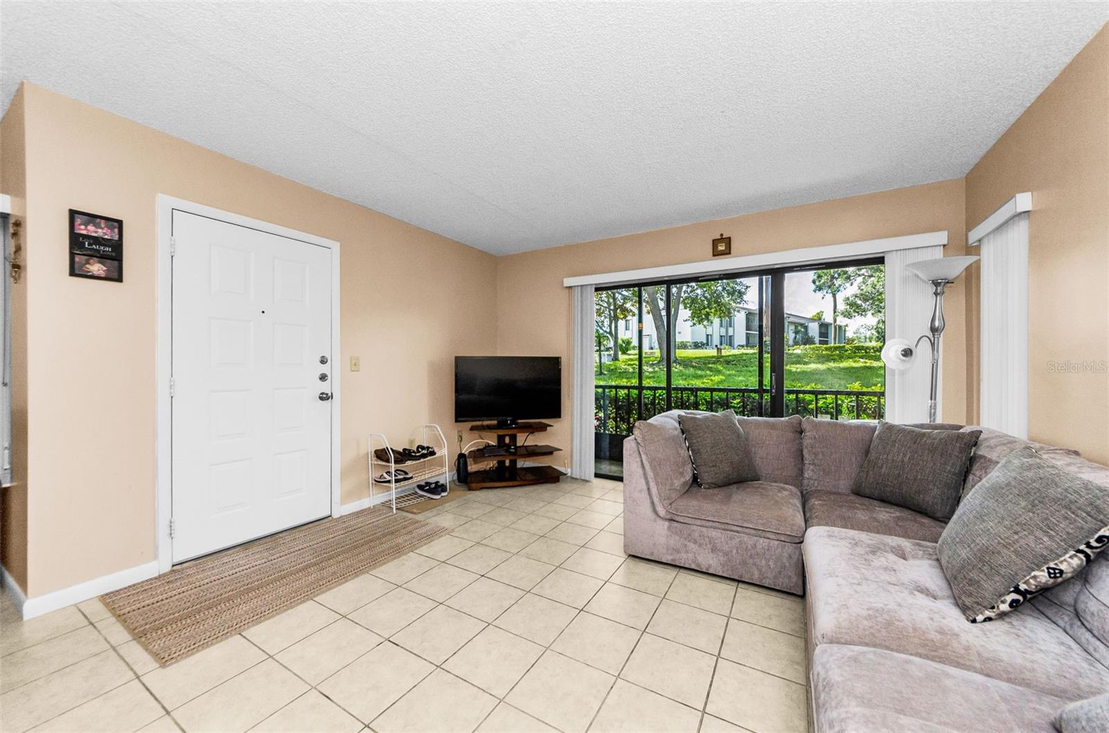 Image 5 of 31 For 2575 Pine Ridge Way S E1