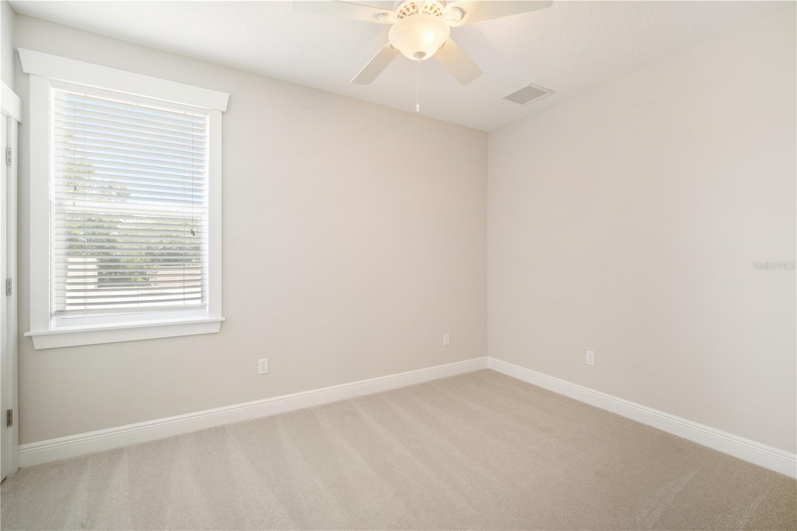 Image 15 of 27 For 2505 North A Street 2