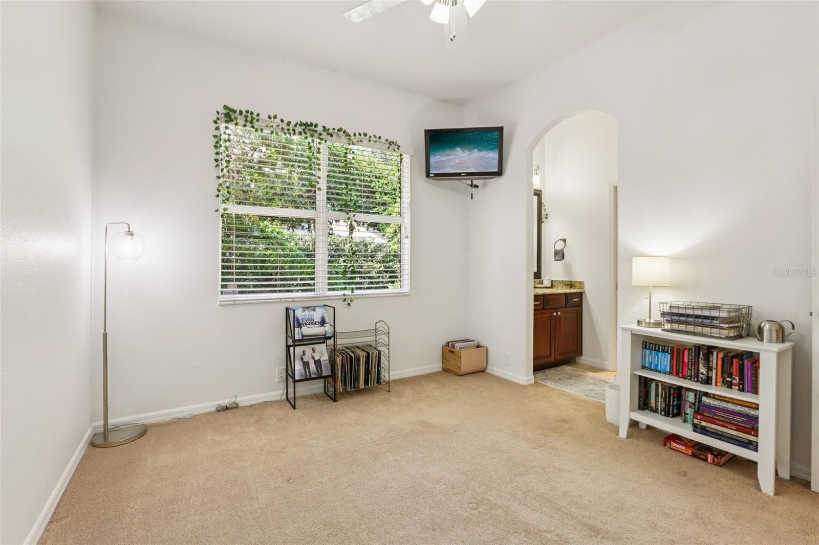 Image 34 of 55 For 8939 Magnolia Chase Circle