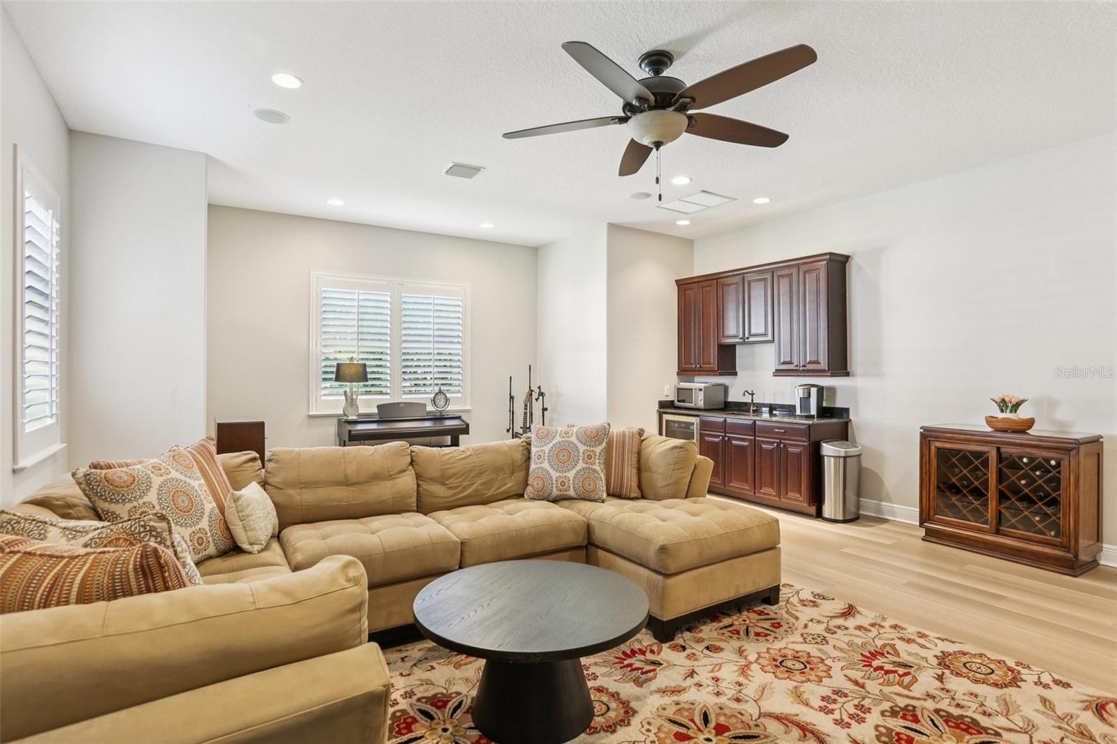 Image 41 of 55 For 8939 Magnolia Chase Circle