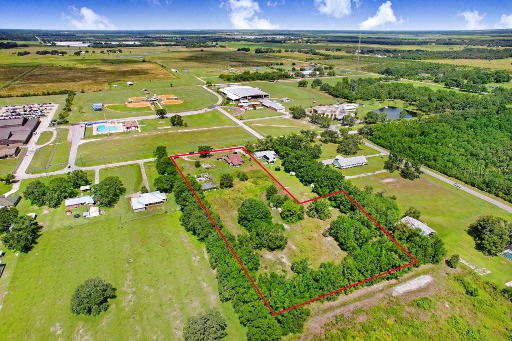 Image 11 of 13 For 715 Altman Road