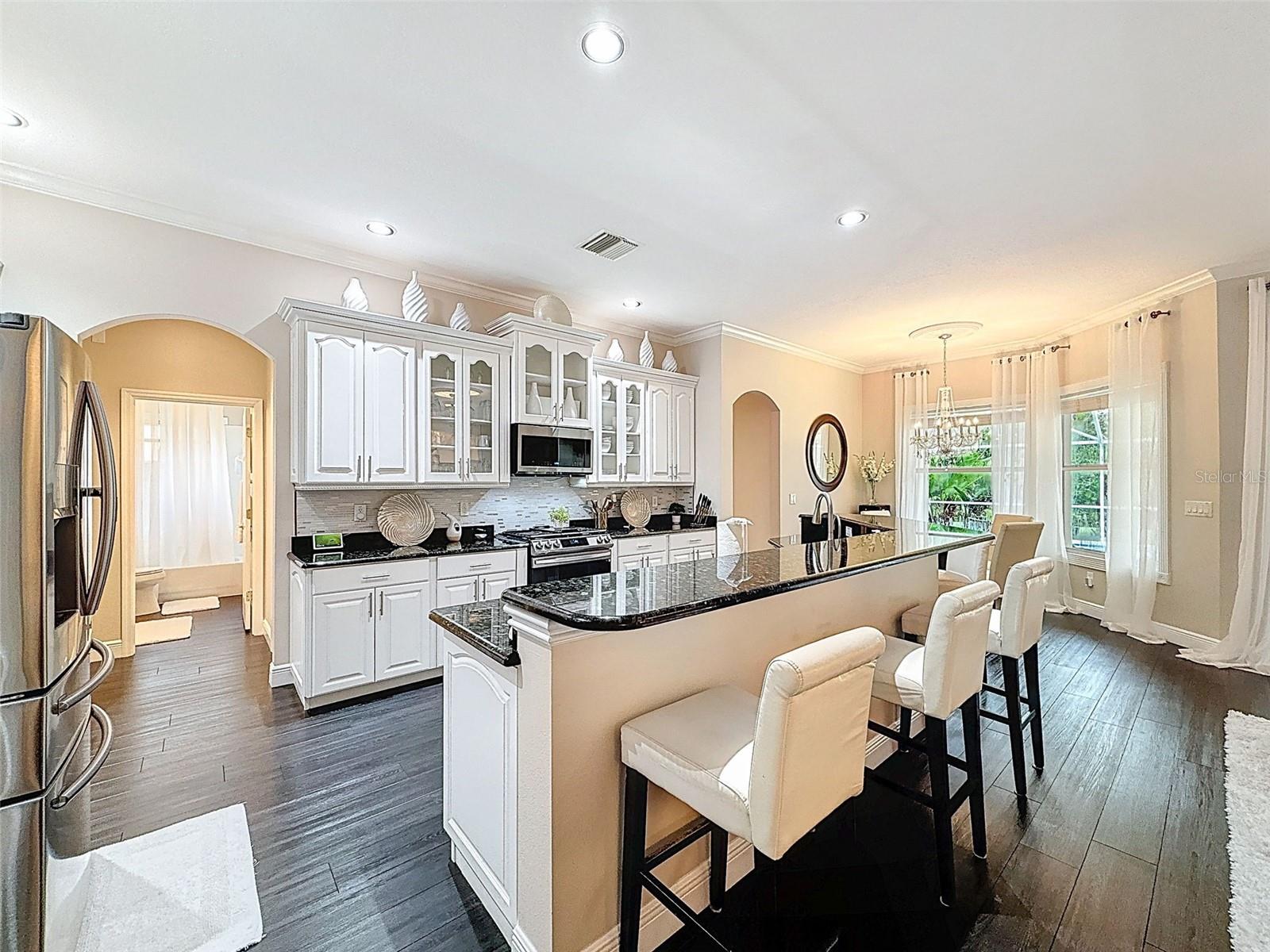 Listing photo id 12 for 10704 Cory Lake Drive