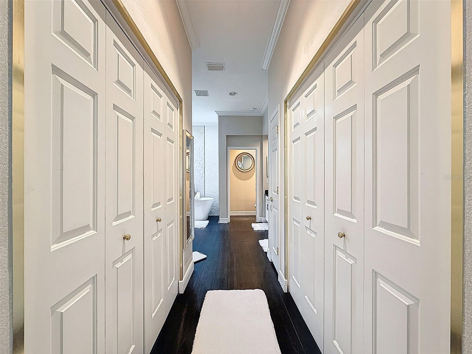 Listing photo id 31 for 10704 Cory Lake Drive