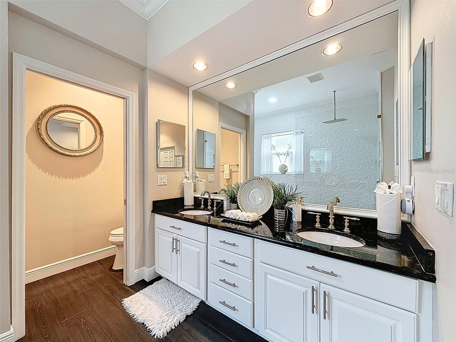 Listing photo id 34 for 10704 Cory Lake Drive