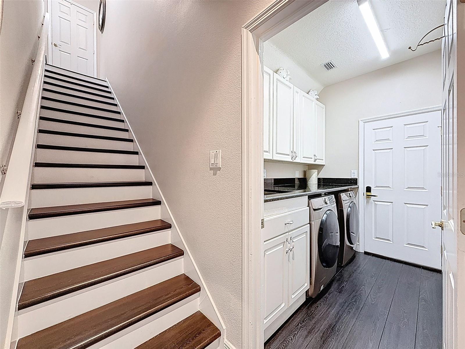 Listing photo id 42 for 10704 Cory Lake Drive