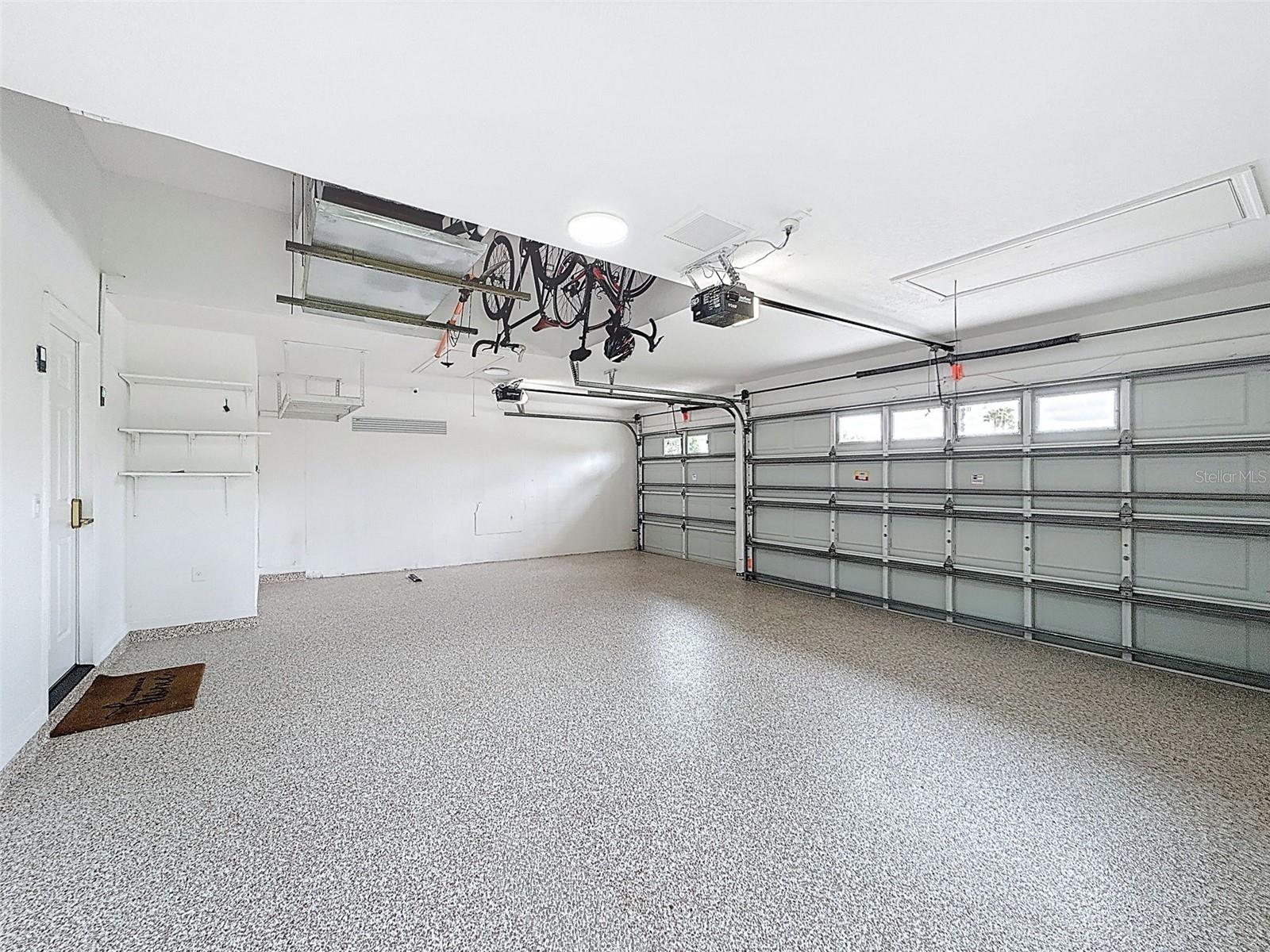 Listing photo id 78 for 10704 Cory Lake Drive