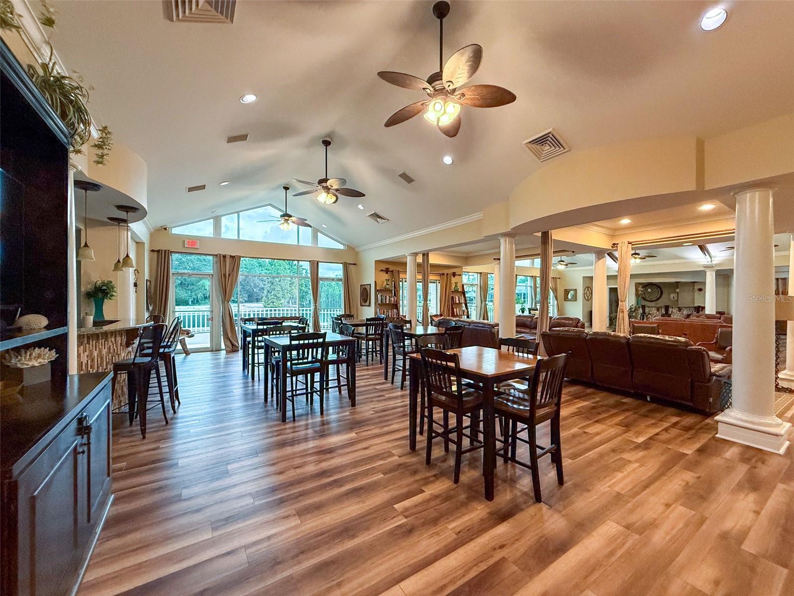 Listing photo id 84 for 10704 Cory Lake Drive