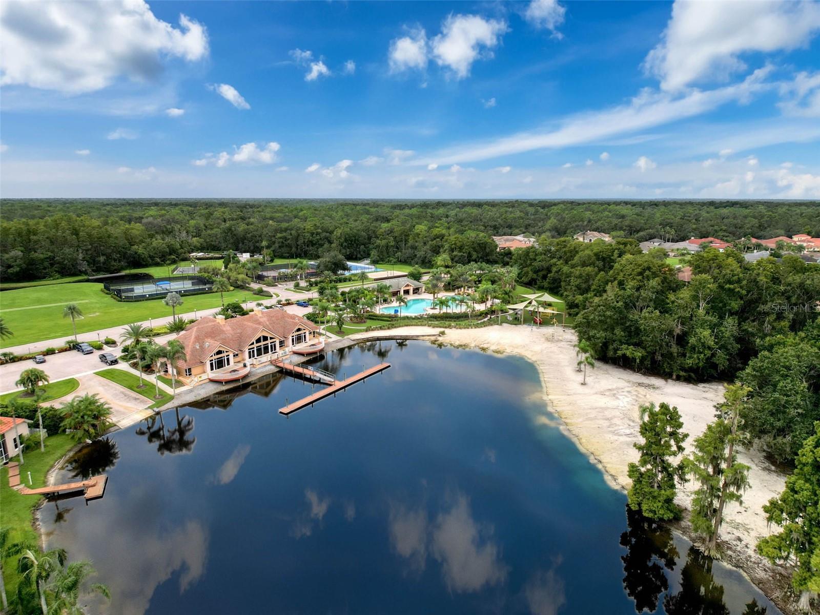 Listing photo id 94 for 10704 Cory Lake Drive