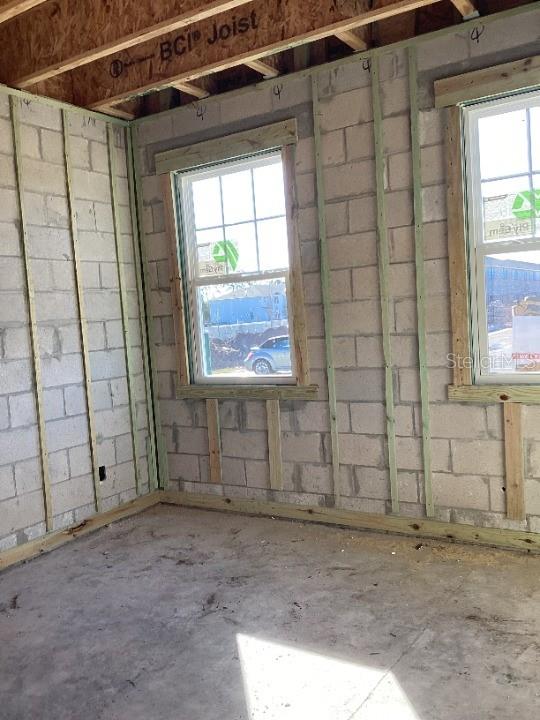 Image 13 of 29 For 2517 Broadwing St