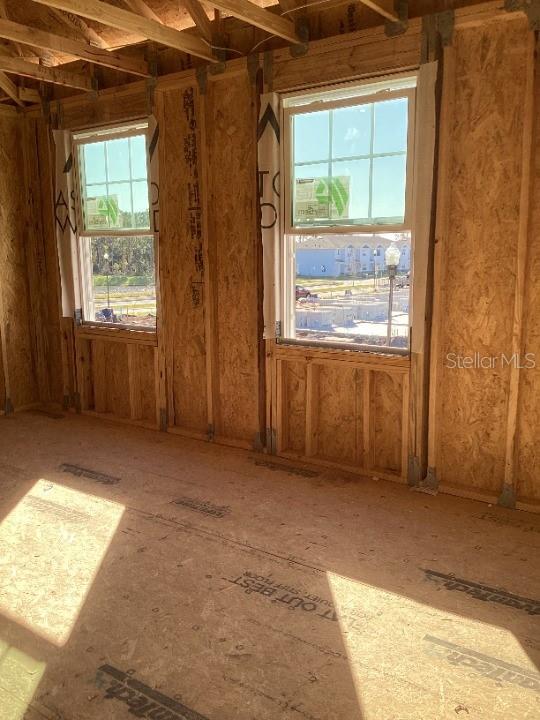 Image 18 of 29 For 2517 Broadwing St