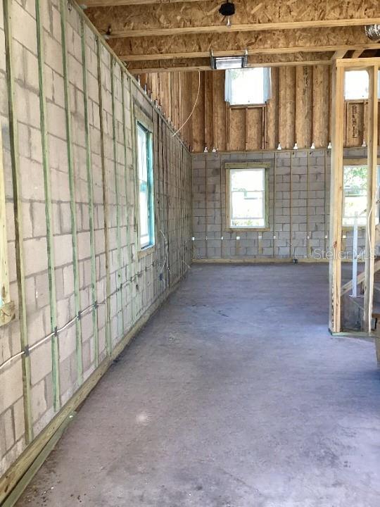 Image 6 of 29 For 2517 Broadwing St