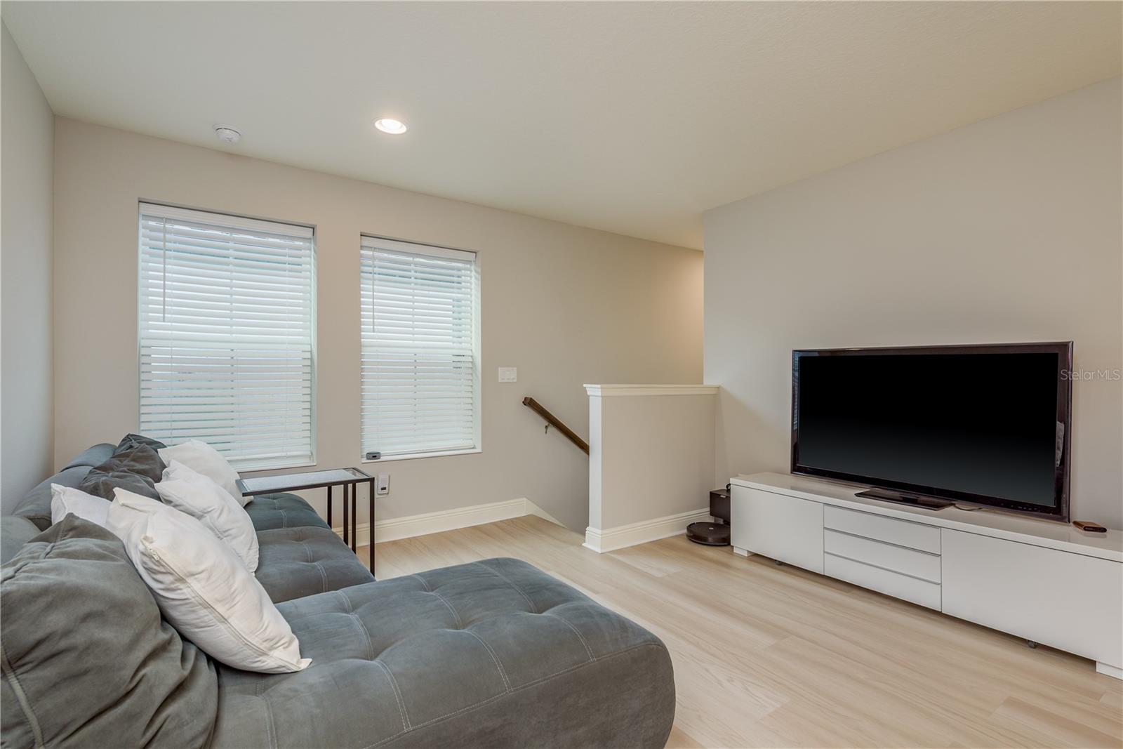 Image 14 of 36 For 5088 Ballantrae Boulevard