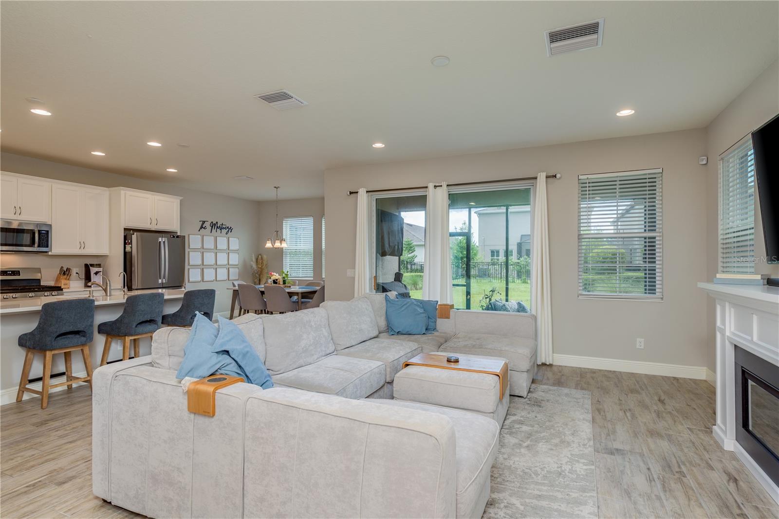 Image 6 of 36 For 5088 Ballantrae Boulevard
