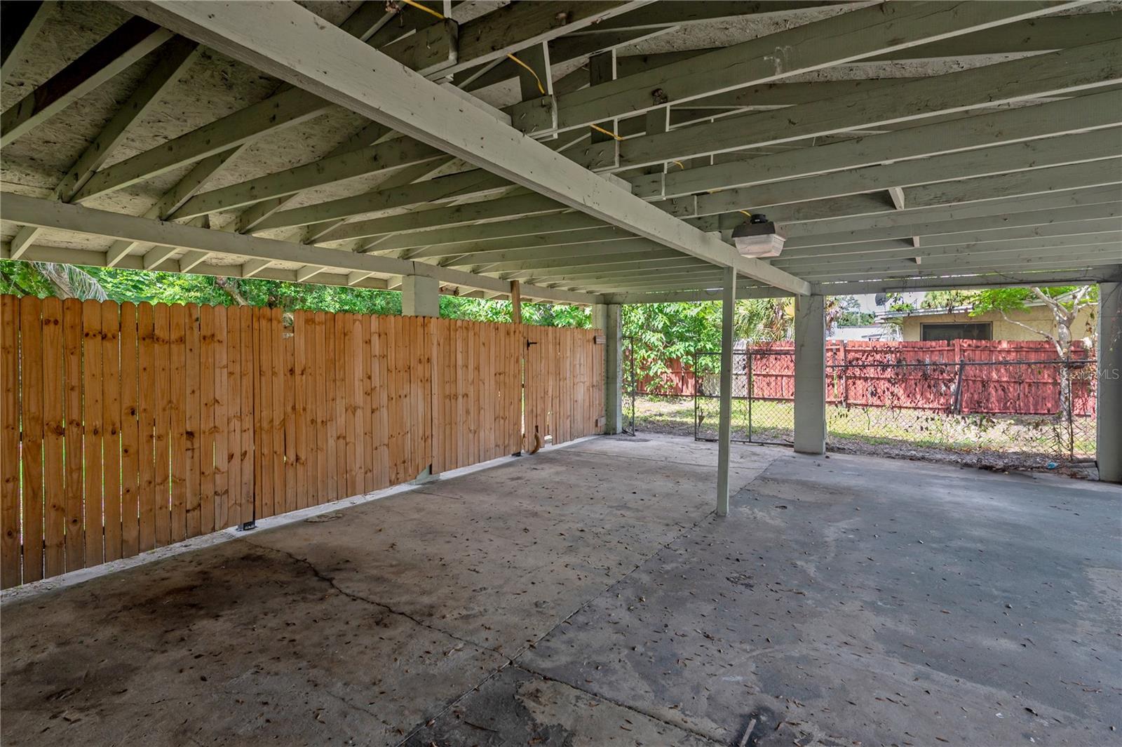 Image 18 of 22 For 2307 Osborne Avenue 102