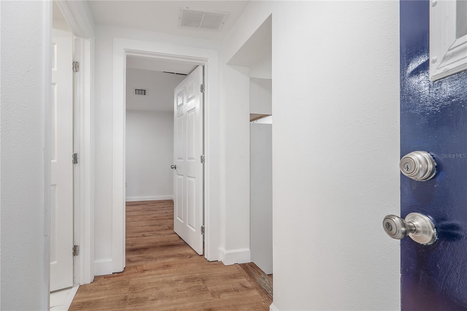 Image 3 of 22 For 2307 Osborne Avenue 102
