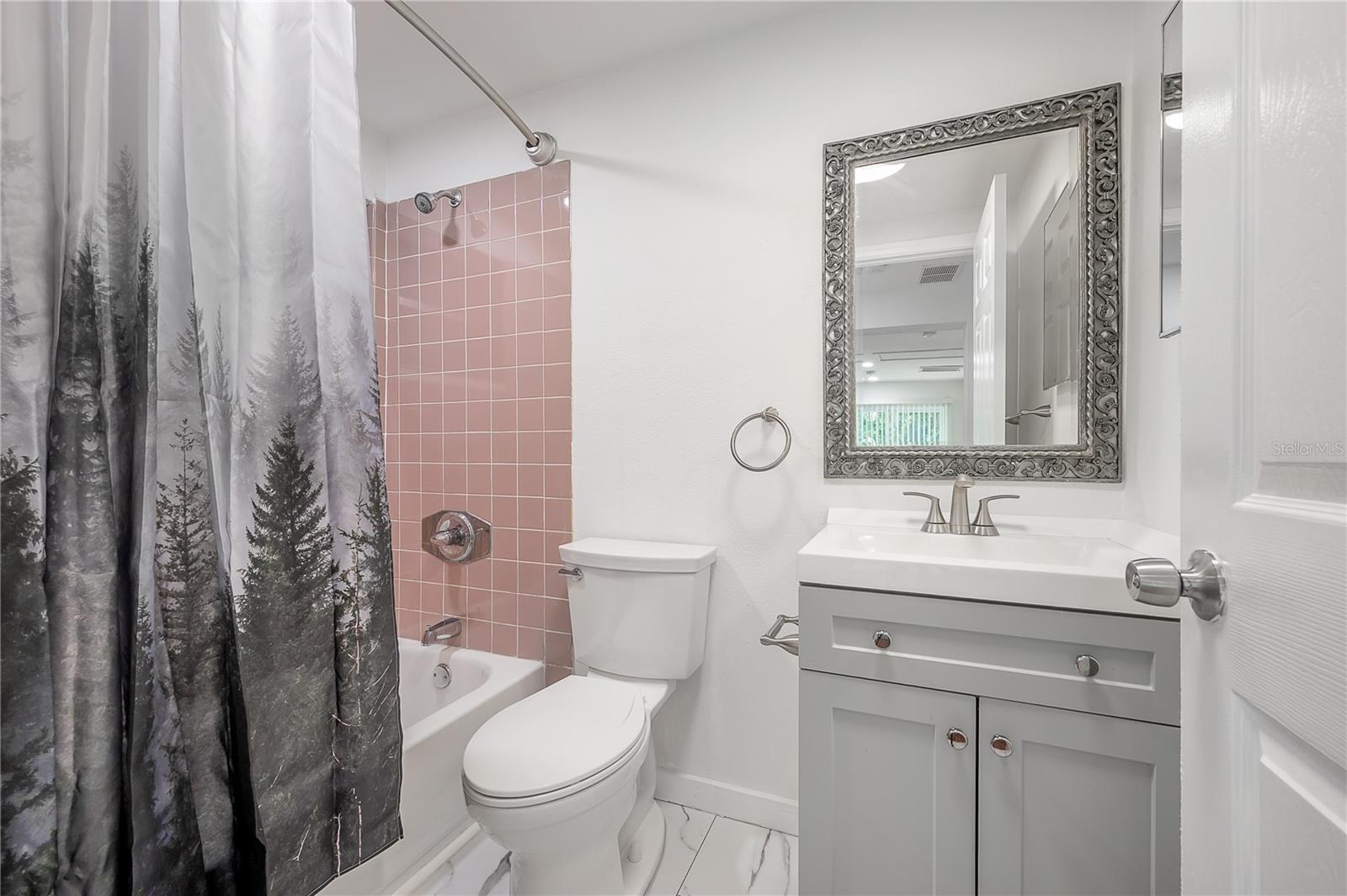 Image 6 of 22 For 2307 Osborne Avenue 102