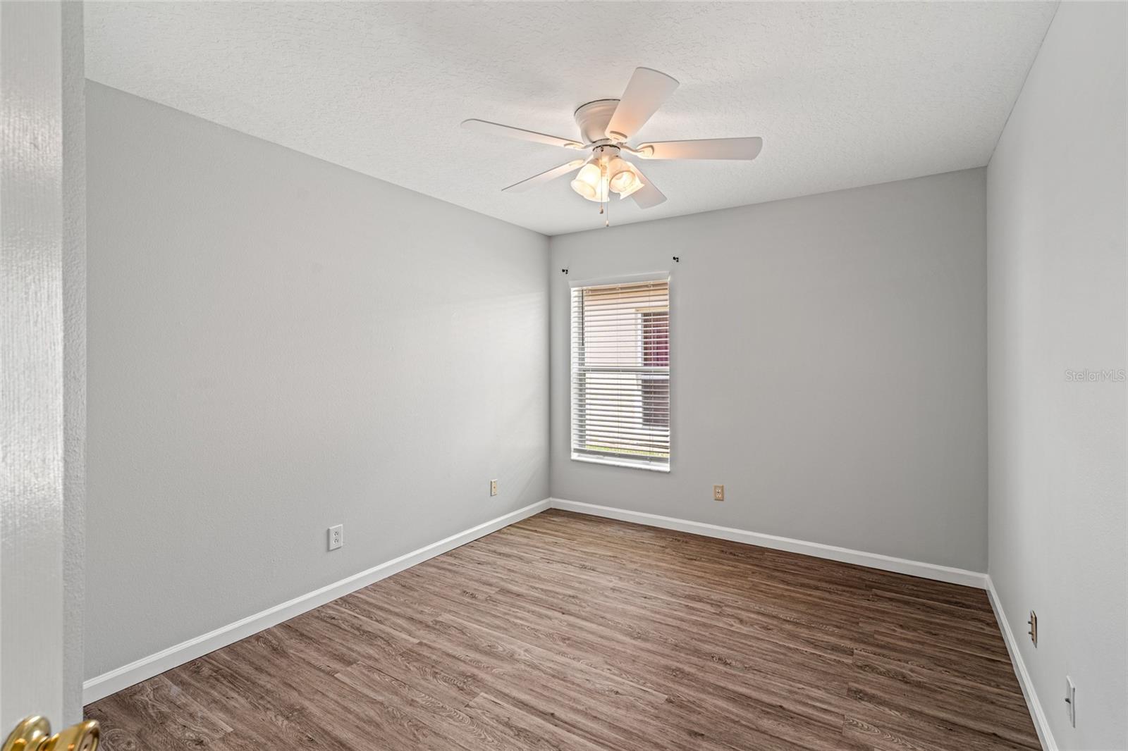 Image 12 of 28 For 4433 Marchmont Boulevard