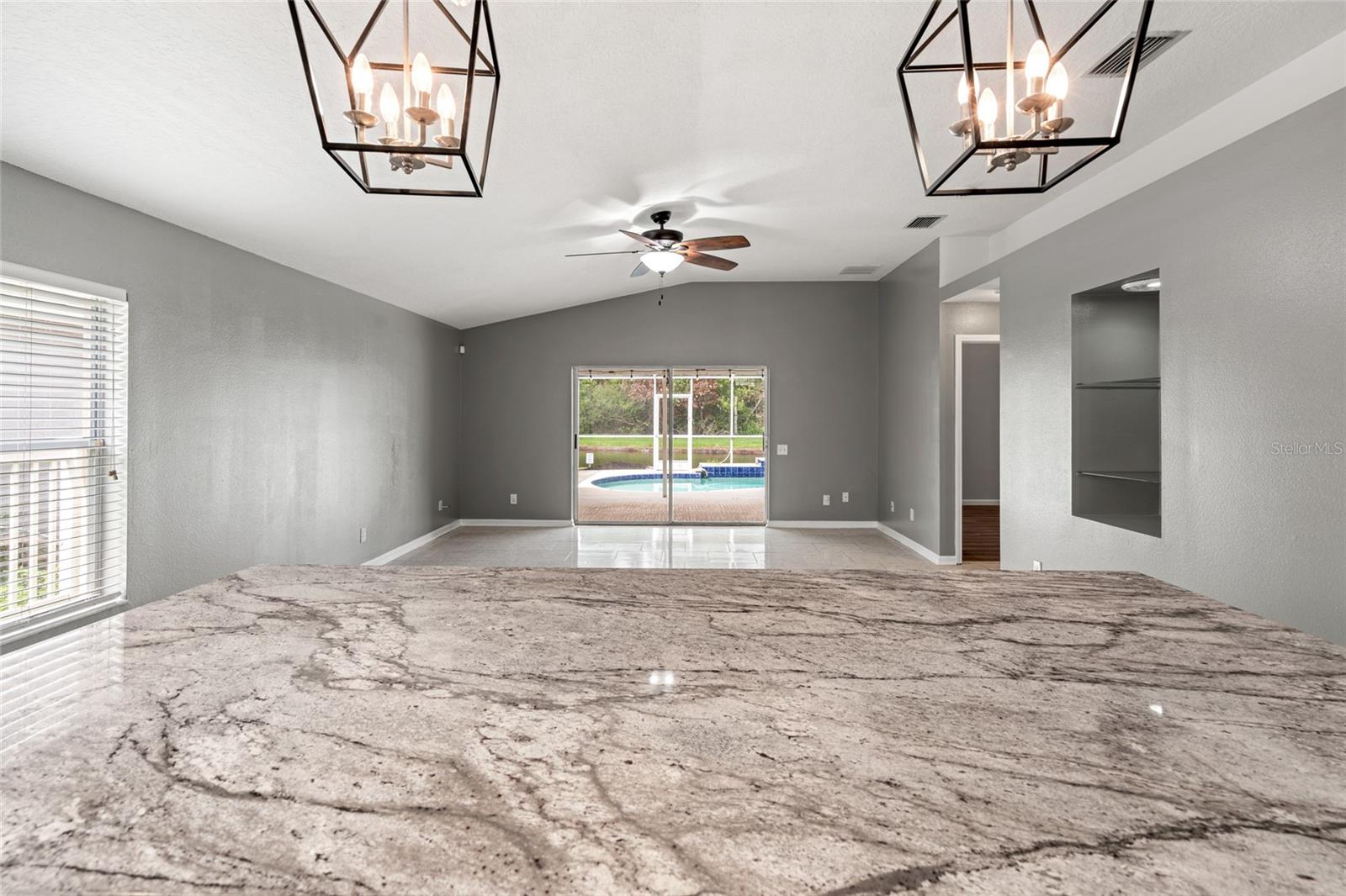 Image 6 of 28 For 4433 Marchmont Boulevard