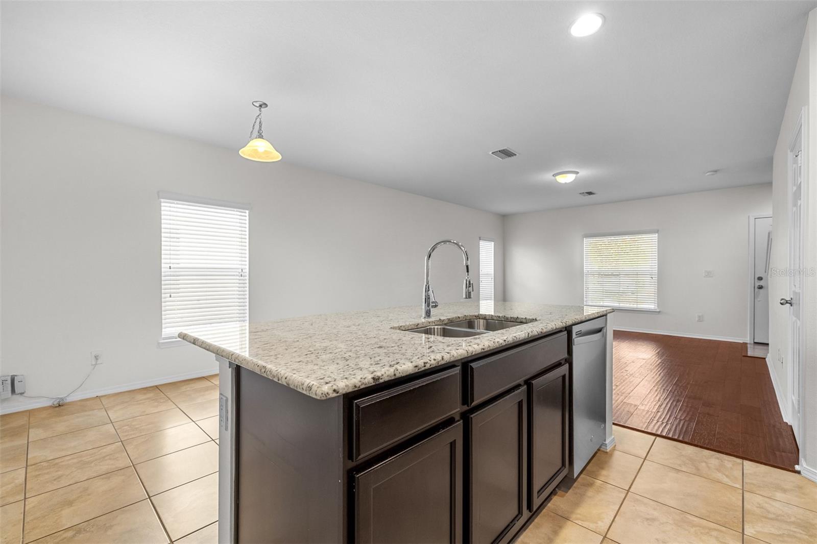 Image 11 of 31 For 9345 American Hickory Lane