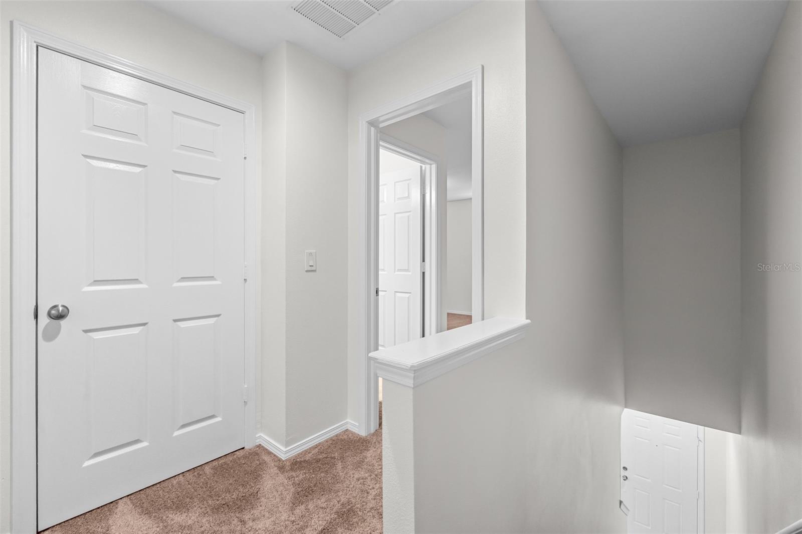 Image 14 of 31 For 9345 American Hickory Lane