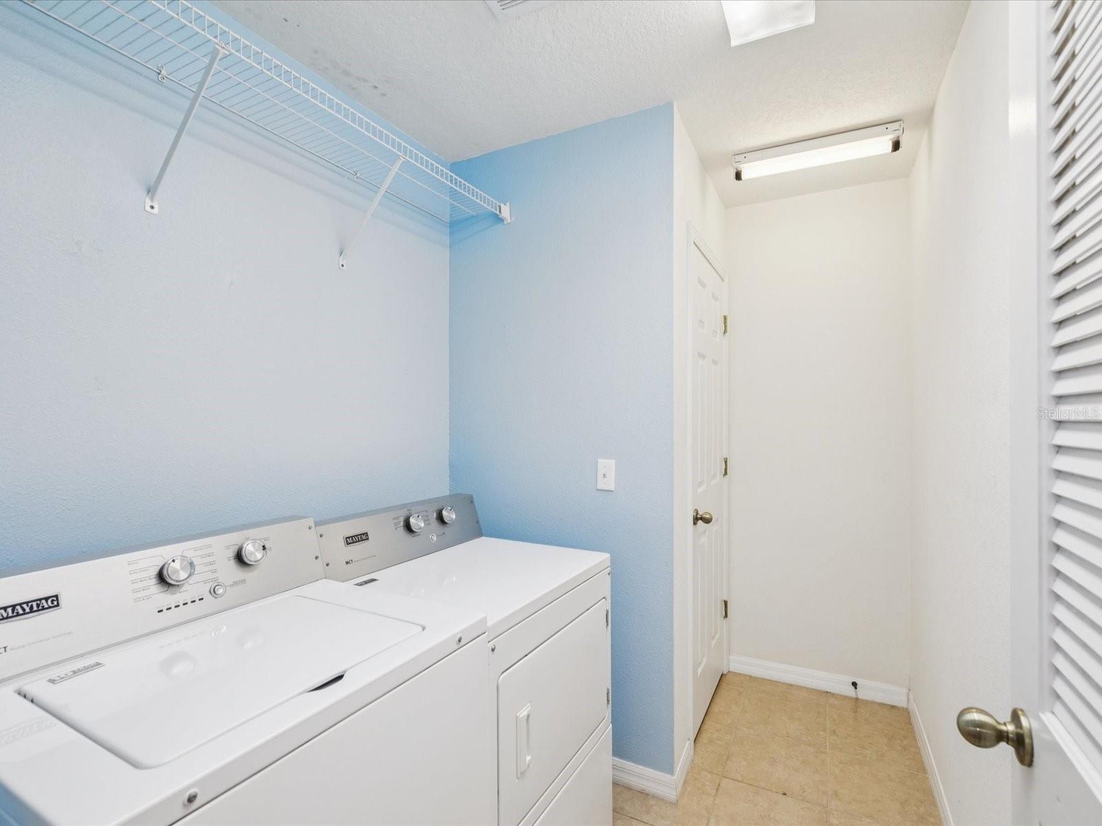 Image 17 of 59 For 8548 Shallow Creek Court