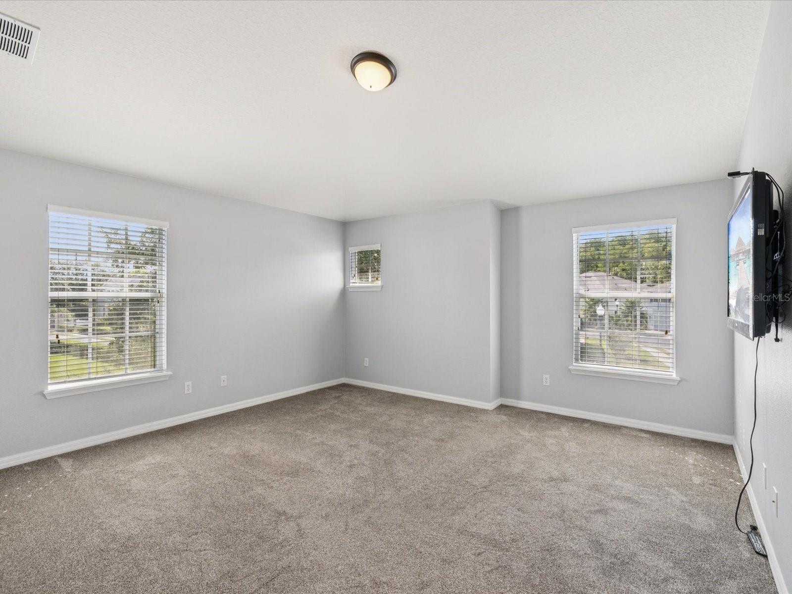 Image 27 of 59 For 8548 Shallow Creek Court
